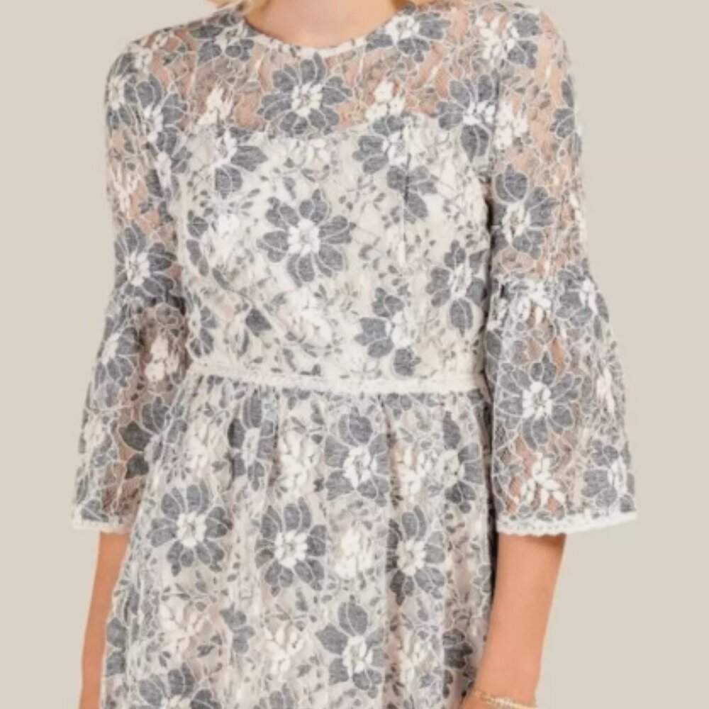 Francesca’s Women’s Medium Dress Sofia Floral Laces (M)